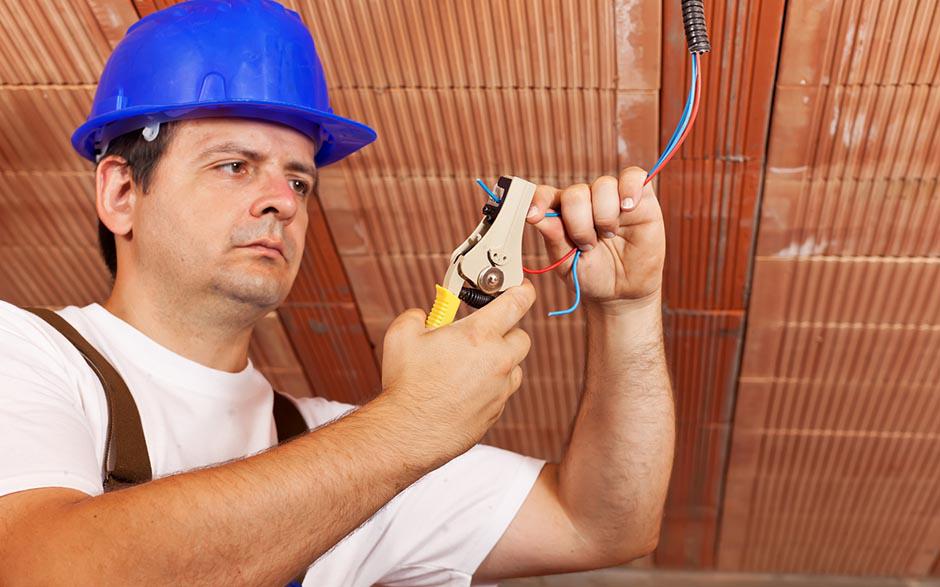 électricien urgent Chalo-Saint-Mars